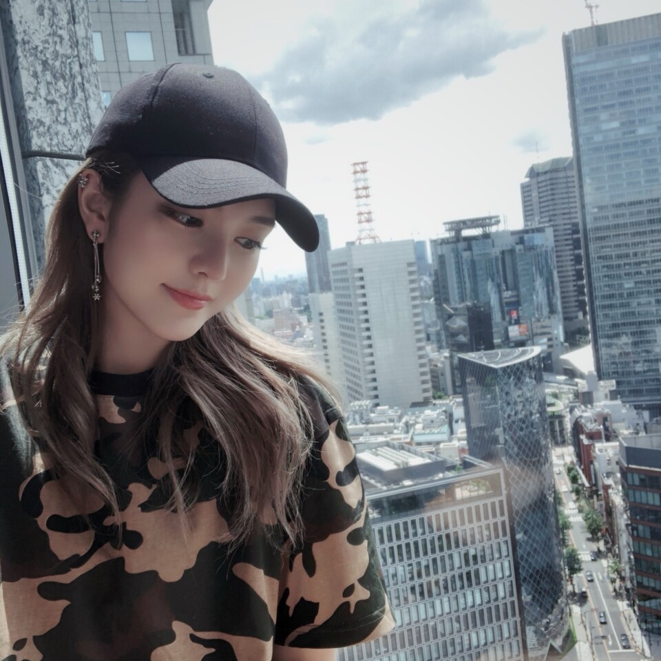 크롬하츠 태슬 스터드 귀걸이 E014